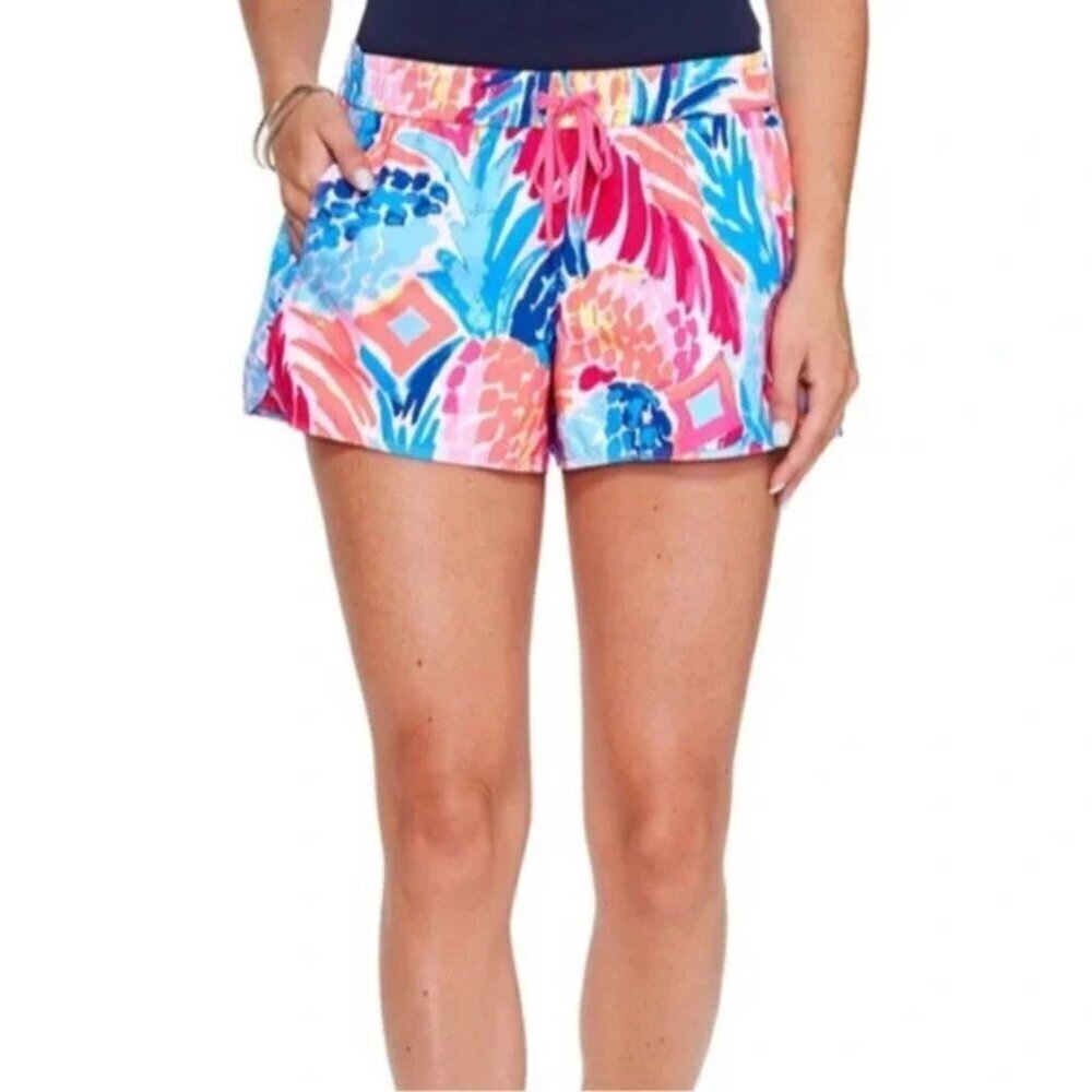Lilly Pulitzer Pink Blue Colorful Pineapple Print Run Around Shorts 37319
